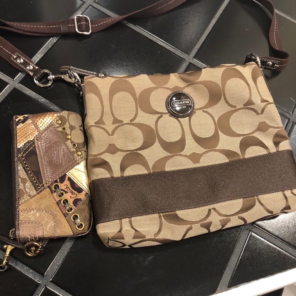 SOLD Coach pocket and coach wristlet